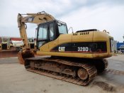 Caterpillar 320DL Lommers Verhuur