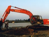 Hitachi EX200-3 Omtzigt & Zn. V.O.F. de Kwakel