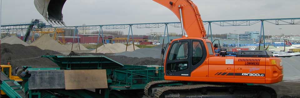 Les Lommers b.v. Grondverzetmachines